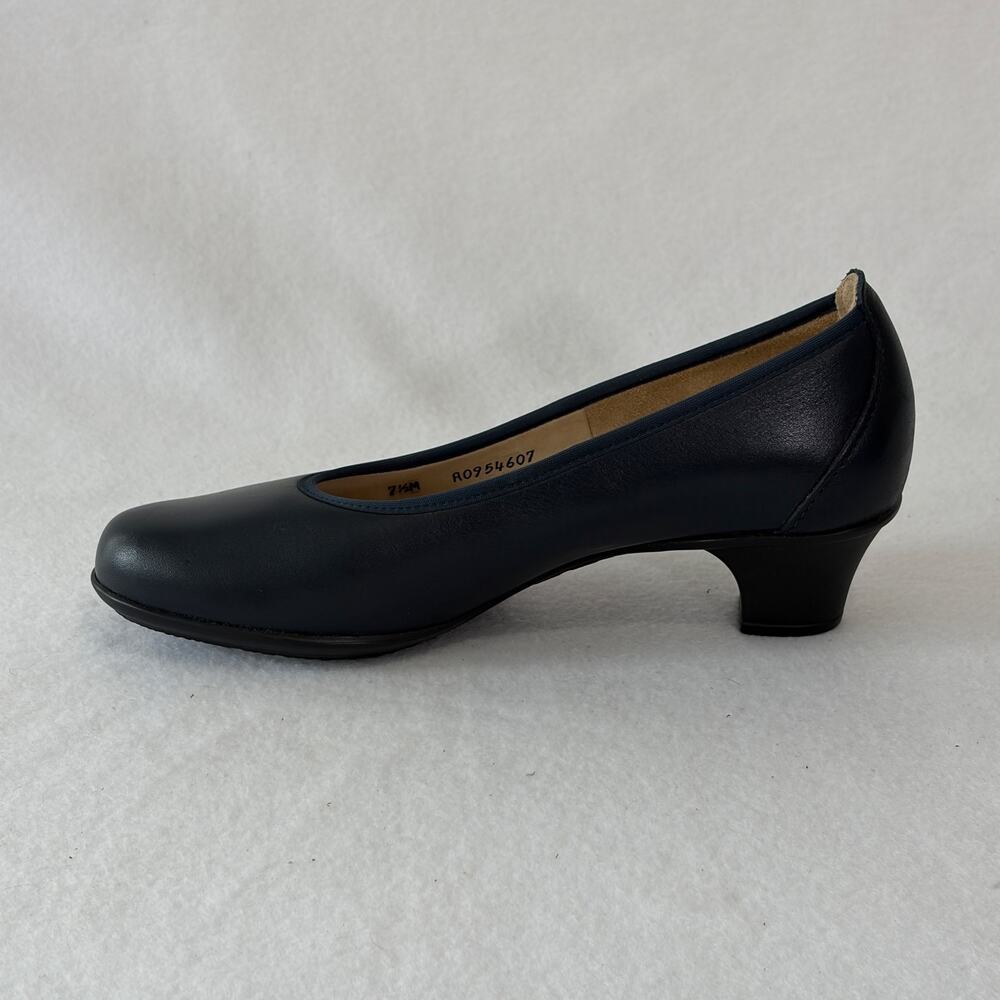 SAS Dress Shoes Womens 7.5 Dark Blue Block Low Heel Round Toe Cushioned Comfort - Picture 3 of 13